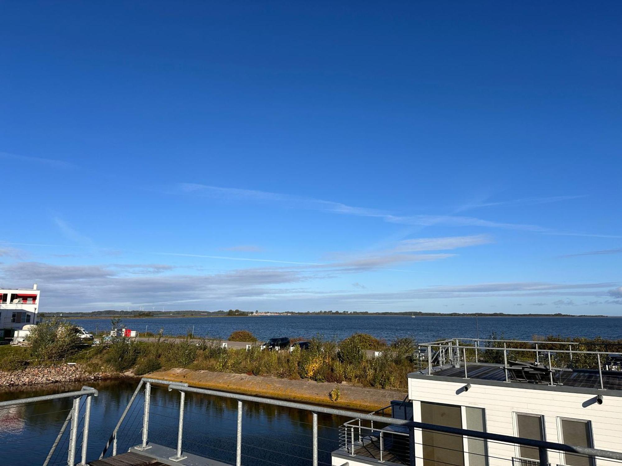 Hotel Schwimmendes Haus - An Bord Zwei Olpenitz Esterno foto